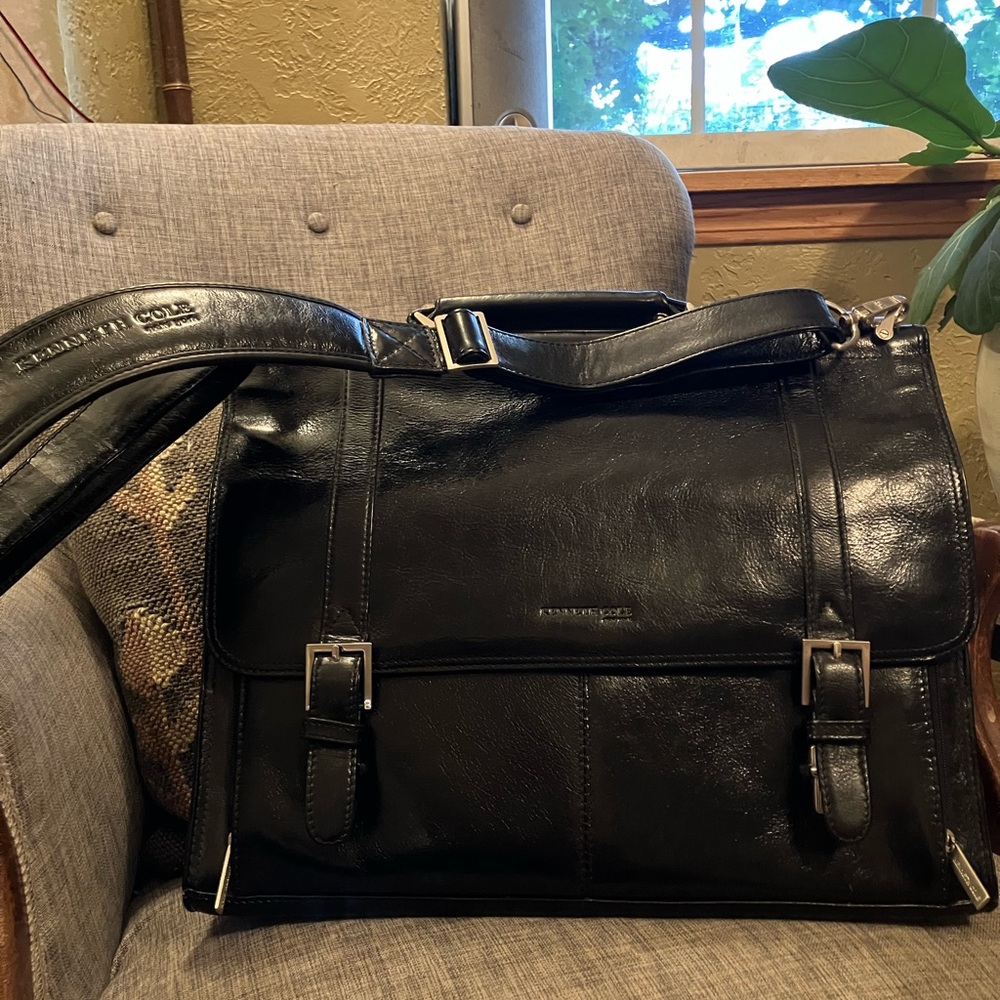 Kenneth Cole Black Leather Messenger Bag with Silver Hardware NWOT